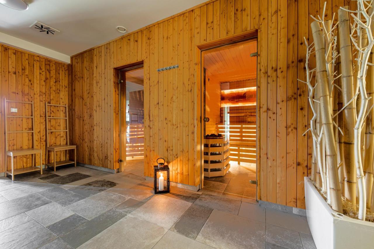 Wellness & Spa Hotel Villa Regenhart Jeseník Exterior foto